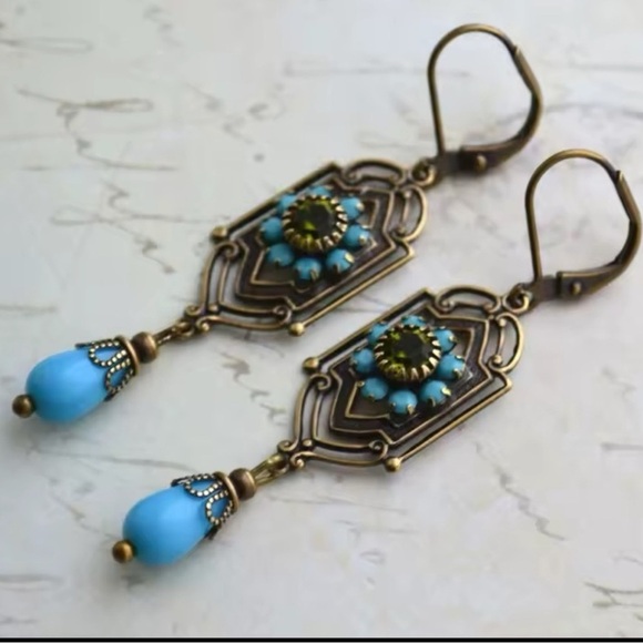 Marquis Ethnic Vintage Bronze Brushed Earrings - Picture 6 of 6